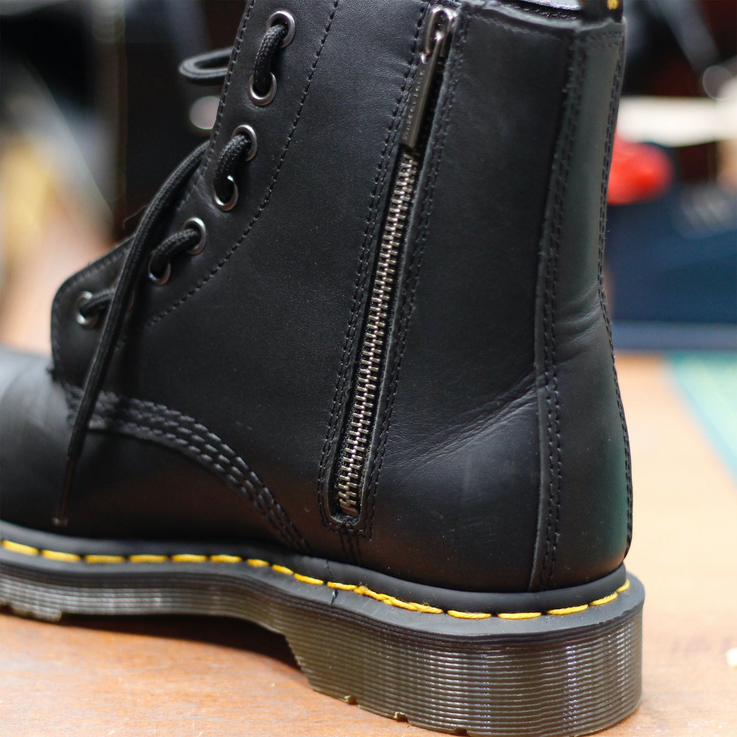 Broken Zipper Dr Martens Zipper Repair Broken Backpack Strap Dr